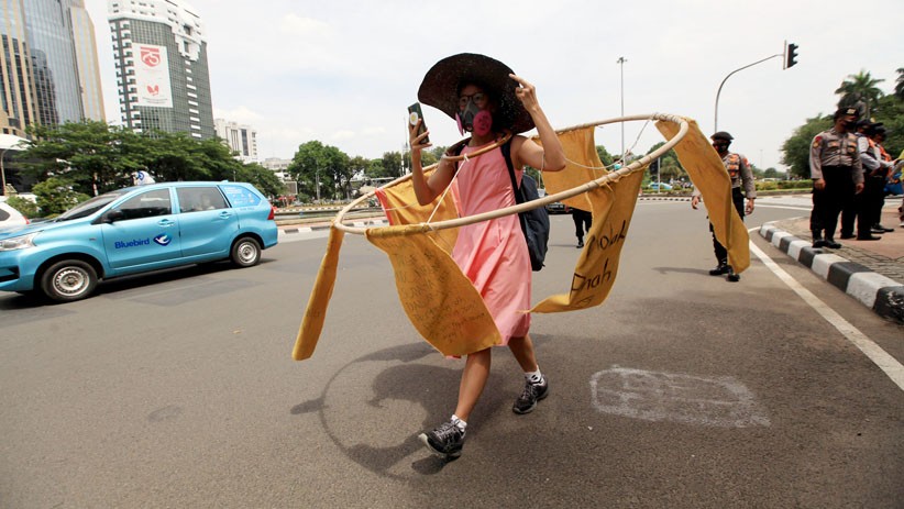 Aksi Aktivis Lingkungan Desak Pemerintah Selamatkan Iklim Bumi - Bagian 3