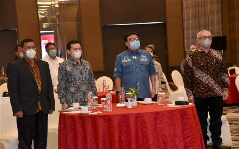 Sekda Sumsel Narsum Webinar Nasional, Serap Aspirasi Implementasi UU Cipta Kerja