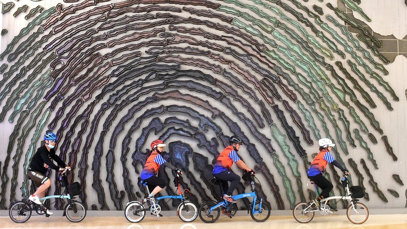 Mencoba Sensasi Bersepeda di Dalam Mal Kuningan City - Bagian 4