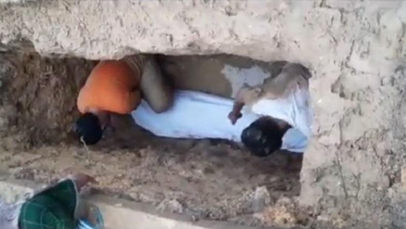 title Jenazah Utuh Sudah 3 Tahun Dikubur, Keluarga Ungkap Rahasia Kiai Baidowi Sampang Jenazah Utuh Sudah 3 Tahun Dikubur, Keluarga Ungkap Rahasia Kiai Baidowi Sampang