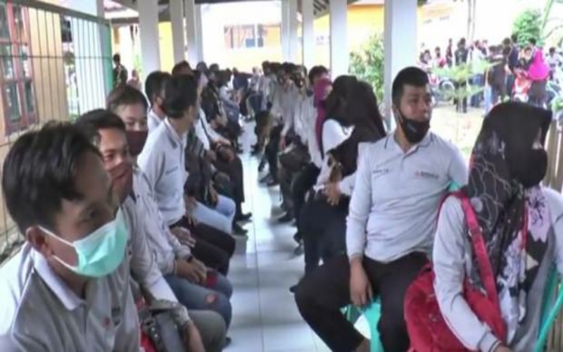 title Jelang Buka TPS, 1.322 Pengawas Pilkada OKU Selatan Rapid Test Jelang Buka TPS, 1.322 Pengawas Pilkada OKU Selatan Rapid Test