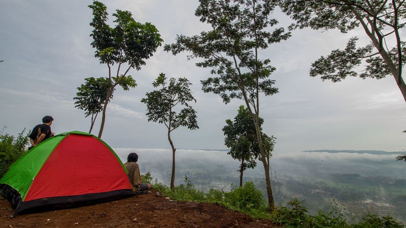 Pesona Keindahan Alam Bukit Pamoyanan Subang - Bagian 1