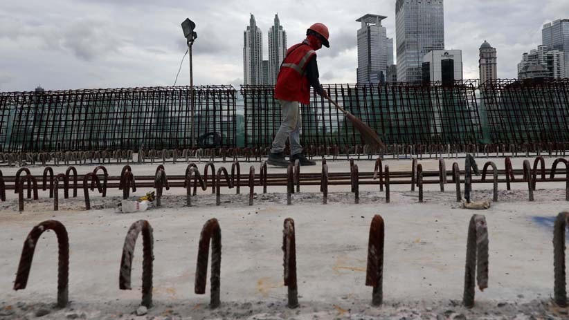 Menhub Cek Progres Pembangunan LRT Jabodebek di Dukuh Atas - Bagian 2