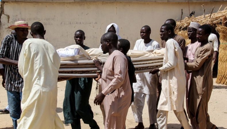 Gegara Lubang, Kelompok Penggembala dan Nelayan Bentrok hingga Belasan Warga Tewas