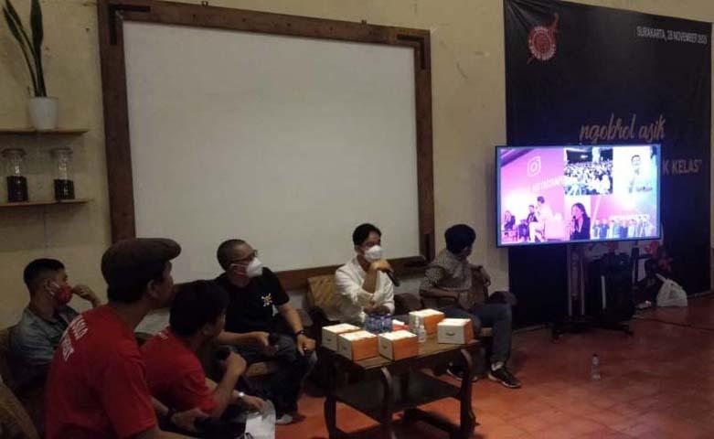 title Ngobrol dengan Pengusaha Milenial, Gibran Bagikan Kiat Sukses Mengembangkan Bisnis Ngobrol dengan Pengusaha Milenial, Gibran Bagikan Kiat Sukses Mengembangkan Bisnis