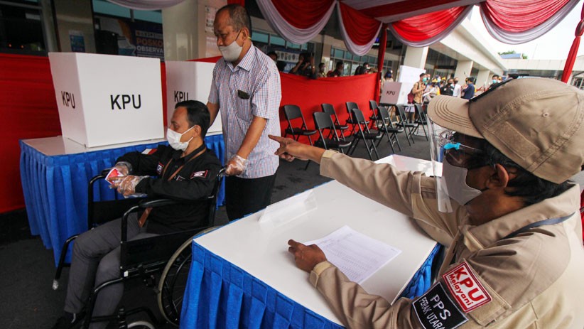 Simulasi Pemungutan Suara Pilkada Surabaya di Pelabuhan Tanjung Perak - Bagian 1