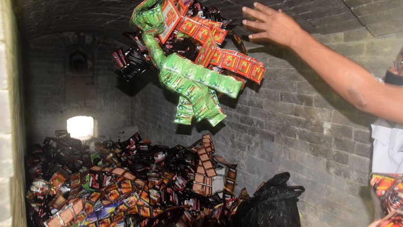 Polda Jateng Musnahkan 23.086 Jamu Tradisional Palsu - Bagian 3