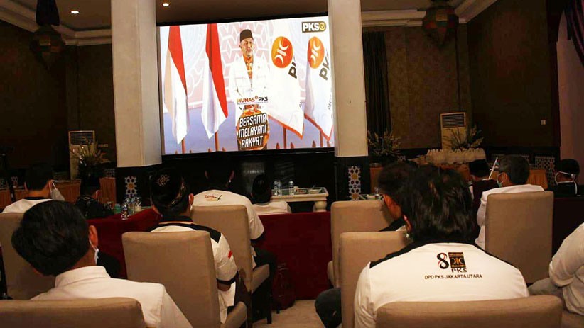 PKS Gelar Nobar Munas V dengan Protokol Kesehatan - Bagian 3