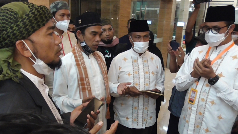 Diledek Netizen Gegara Pilkada, Ustaz Abdul Somad: Kalau Terus Disanjung Saya Bisa Jadi Firaun
