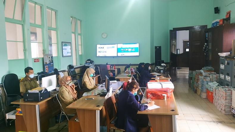 title Putus Penyebaran Covid, Seluruh ASN di Pemprov Bengkulu WFH Selama 14 Hari Putus Penyebaran Covid, Seluruh ASN di Pemprov Bengkulu WFH Selama 14 Hari