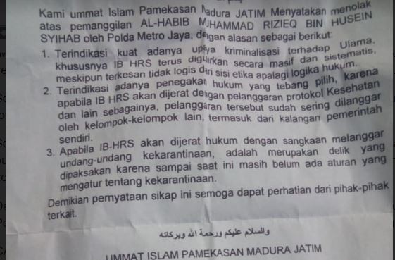 Massa Lemparkan Selebaran Saat Kepung Rumah Mahfud Md Ini Isi Tuntutannya 6019