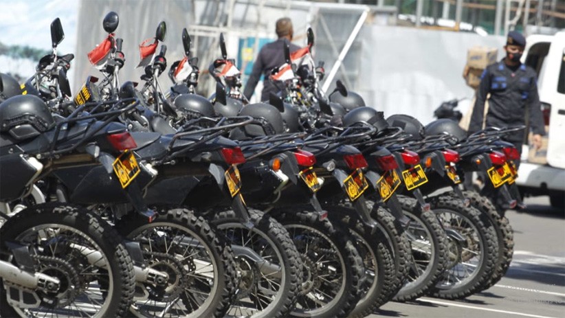 Jelang Pemeriksaan Habib Rizieq, Polda Metro Jaya Dijaga Ketat - Bagian 3