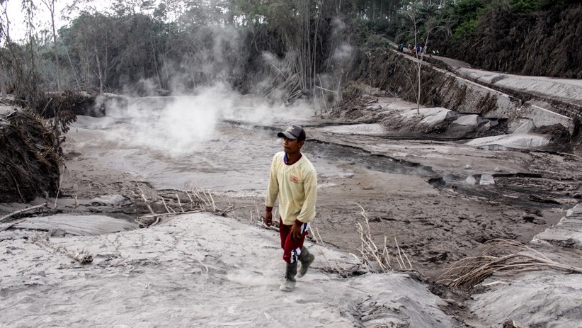 Sebagian Pengungsi Gunung Semeru Pulang, BPDB Minta Warga Tetap Waspada 