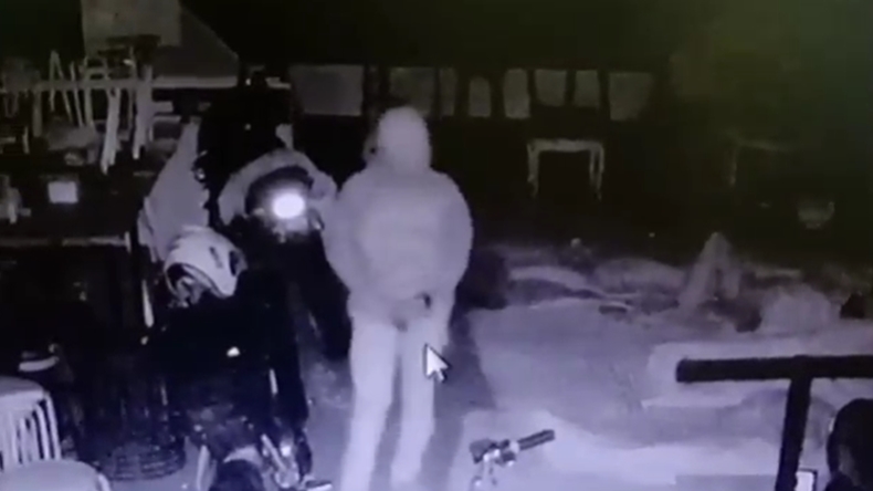 Terekam CCTV saat Curi Ponsel di Kafe, Sopir Taksi di Padang Ditangkap Polisi