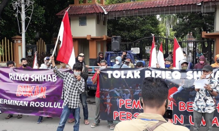Aliansi Bekasi Bergerak Demo Tolak Habib Rizieq Shihab