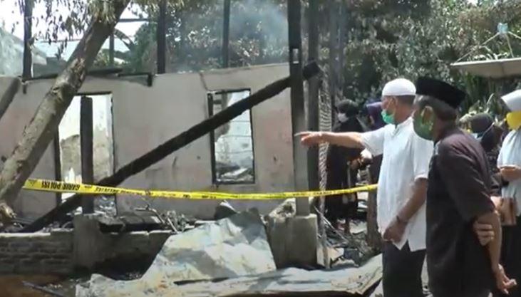 title Kebakaran di Polewali Mandar Tewaskan 3 Bocah, Api Diduga dari Tumpahan Bensin Kebakaran di Polewali Mandar Tewaskan 3 Bocah, Api Diduga dari Tumpahan Bensin