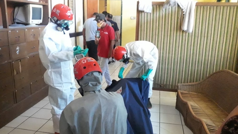 Kantor Golkar Padang Geger, Pengurusnya Ditemukan Meninggal di Kursi Rotan