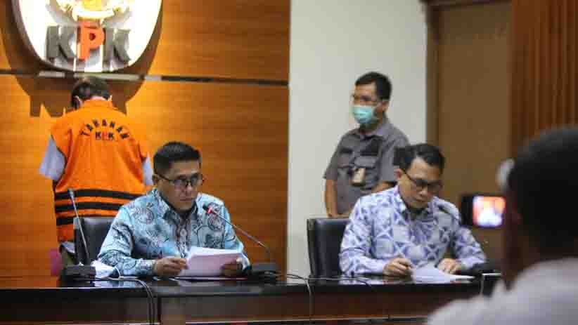 Mantan Direktur Garuda Indonesia Hadinoto Soedigno Ditahan KPK - Bagian 3