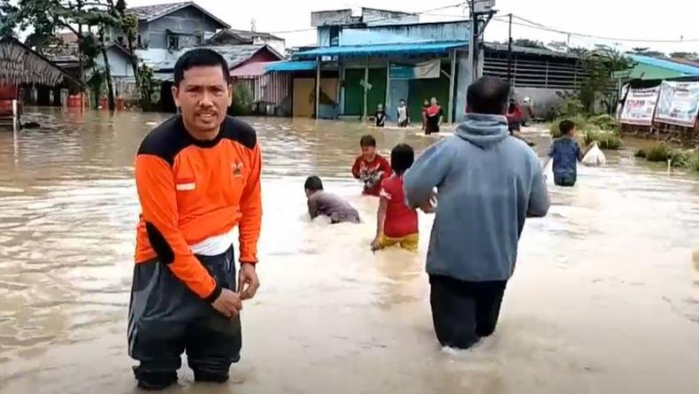 Tiga Sungai Di Binjai Meluap, Warga Sebut Ini Banjir Besar Terburuk