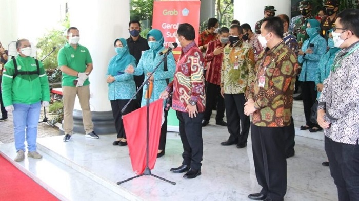 Pemprov Sulut Bagikan 11,3 Juta Masker 