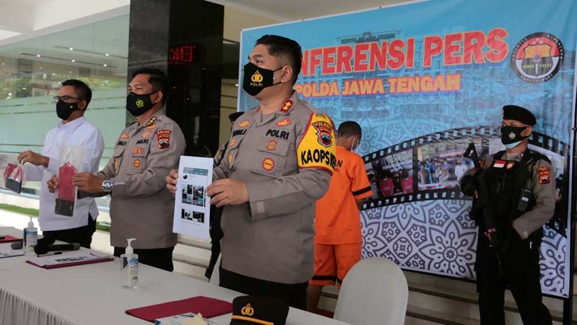 Tampang Pelaku Penyebar Video Azan Jihad Ditangkap Polda Jateng