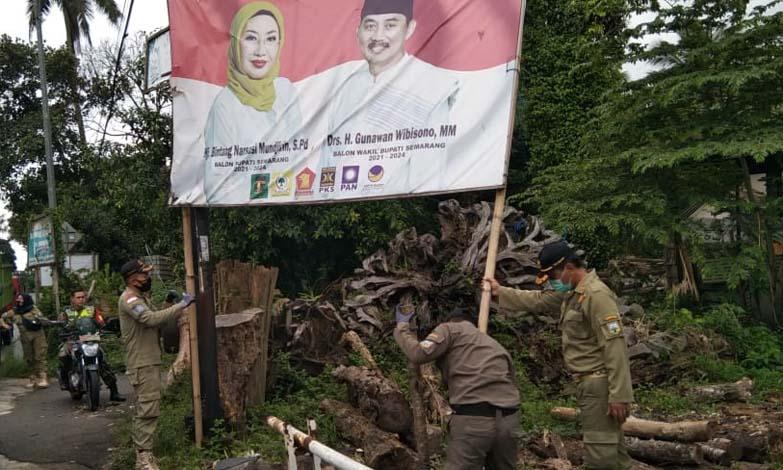  Masa Tenang, Bawaslu dan Satpol PP Tertibkan Ribuan APK Pilbup Semarang 2020 