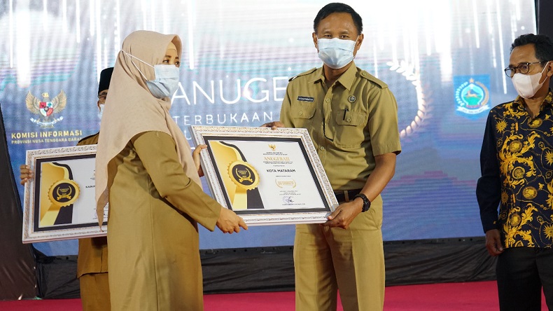 title Kota Mataram Pertahankan Predikat sebagai Badan Publik Informatif Kota Mataram Pertahankan Predikat sebagai Badan Publik Informatif