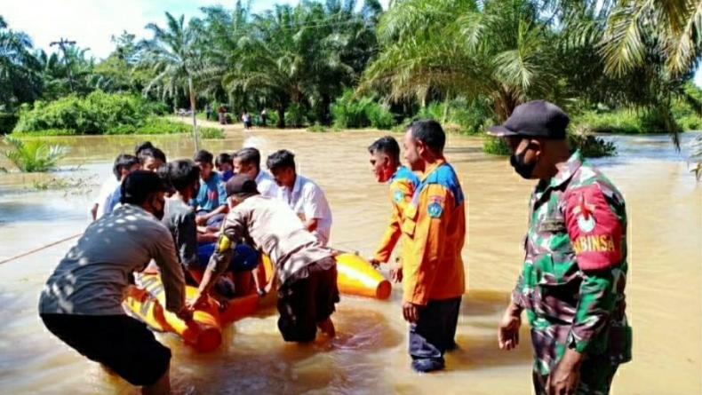 Hujan Deras, Perkampungan di Aceh Selatan Terendam Air