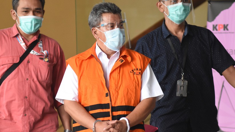 Diduga Korupsi Lahan Kuburan, Wakil Bupati OKU Johan Anuar Ditahan KPK - Bagian 1