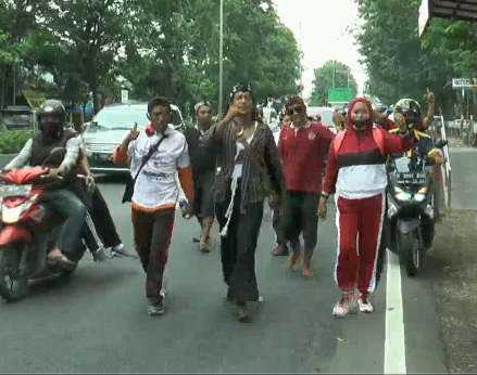 Dibas Unggul di Pilkada Kendal, Enam Pendukung Aksi Jalan Kaki 30 Km    