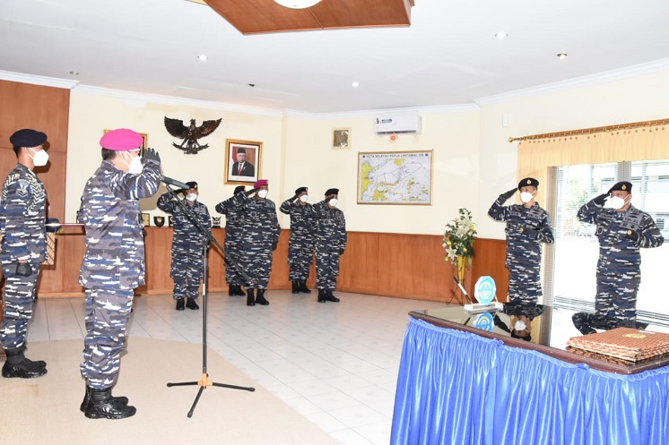 title Jabatan Dansatrol Lantamal VIII dan Danlanal Tahuna Berganti Jabatan Dansatrol Lantamal VIII dan Danlanal Tahuna Berganti