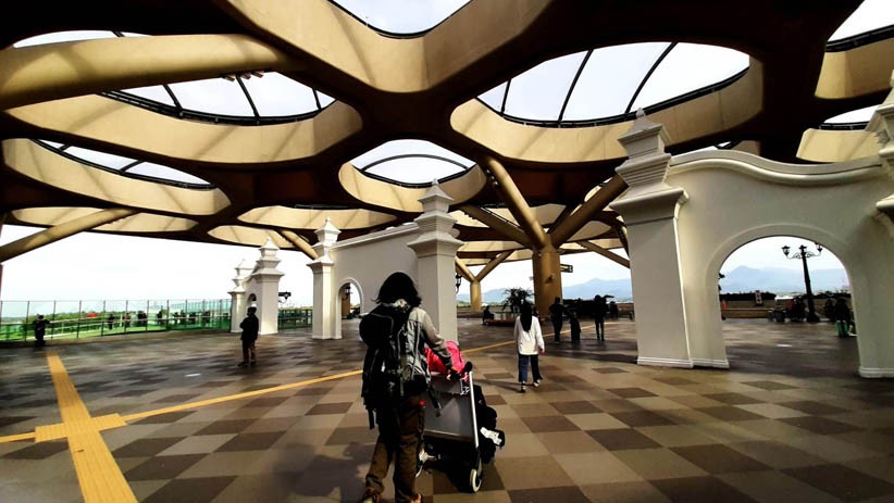 Bandara YIA Penuh dengan Karya Seni dan Instagramable - Bagian 1