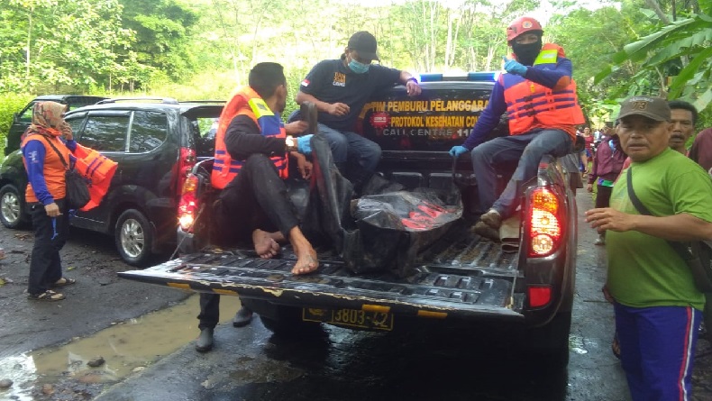 Hendak Pulang dari Kebun, Ibu Muda Tewas Terseret Arus Sungai Ciandum Tasikmalaya