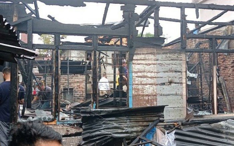 Kontrakan 2 Pintu di Palembang Terbakar, Seorang Perempuan Tewas Terpanggang