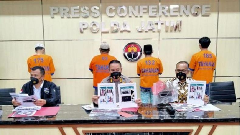 title Ancam Menko Polhukam Mahfud MD, 4 Anggota FPI asal Pasuruan Ditangkap Ancam Menko Polhukam Mahfud MD, 4 Anggota FPI asal Pasuruan Ditangkap