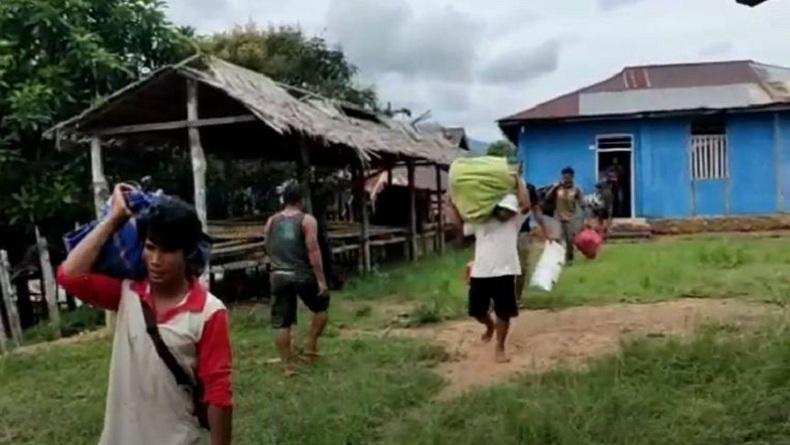 title Miris, Mertua Usir Menantu dan 3 Anaknya Gegara Beda Pilihan di Pilkada Konawe Utara Miris, Mertua Usir Menantu dan 3 Anaknya Gegara Beda Pilihan di Pilkada Konawe Utara
