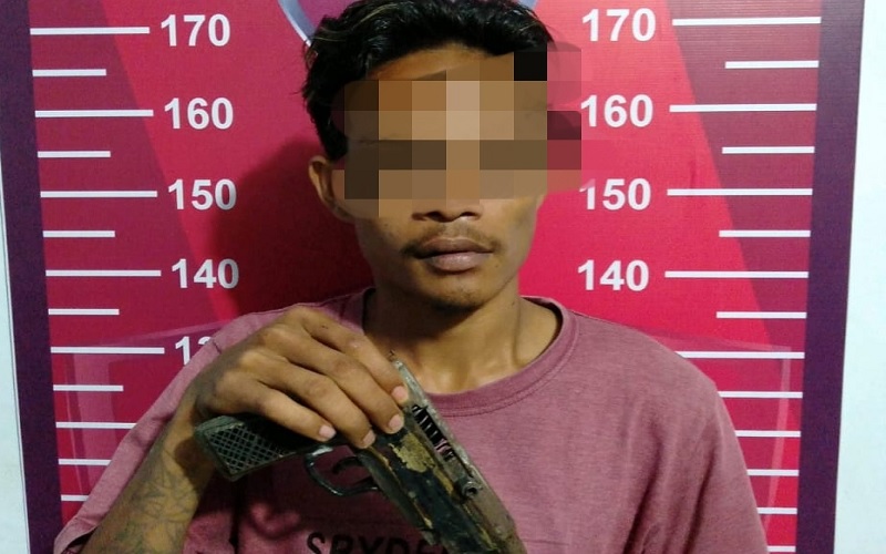 Buron usai Pamer Senpi Rakitan di Acara Hiburan, Warga Dompu Ditangkap