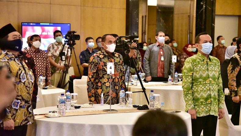 Gubernur Sumut Edy Rahmayadi Terima Penghargaan KPPU Award 2020