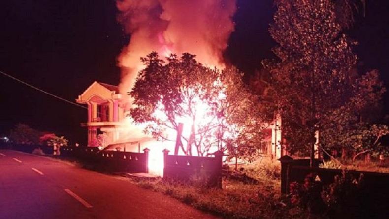 Gegara Token Listrik Habis, Kios Bensin Milik Warga di Talaud Terbakar