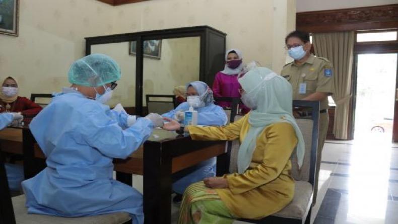 Peringatan Hari Ibu Provinsi Babel di Tengah Pandemi, Tamu dan Peserta Dites Cepat