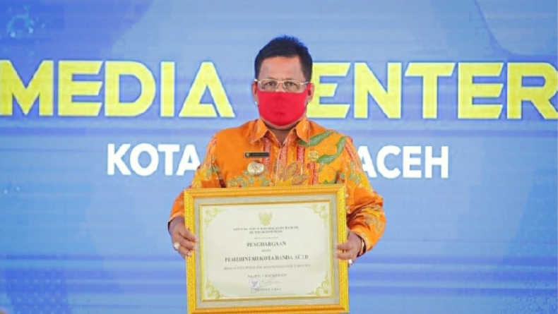 title Wah, Banda Aceh Terima Penghargaan Kota Peduli HAM dari Kemenkumham Wah, Banda Aceh Terima Penghargaan Kota Peduli HAM dari Kemenkumham