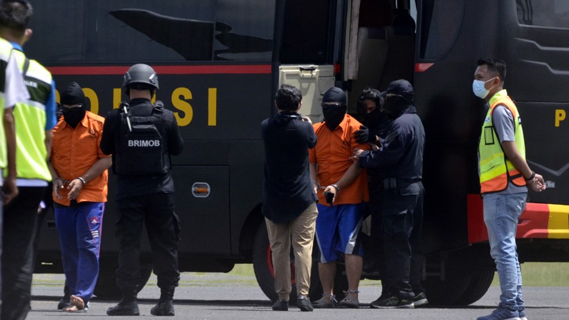 23 Tersangka Kasus Terorisme Dipindahkan dari Lampung ke Mabes Polri - Bagian 3