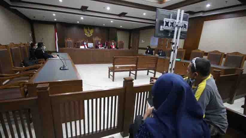 Terbukti Menyuap Politikus PDIP, Pengusaha Hong Arta Divonis 2 Tahun Penjara - Bagian 3