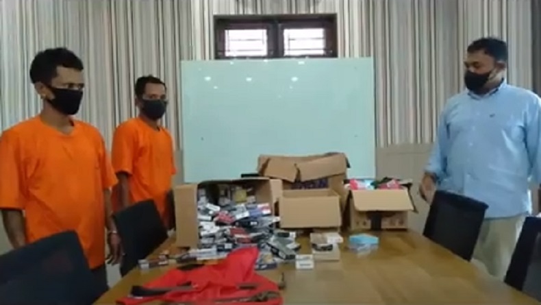 title 2 dari 4 Komplotan Pembobol Minimarket di Deliserdang Ditangkap 2 dari 4 Komplotan Pembobol Minimarket di Deliserdang Ditangkap