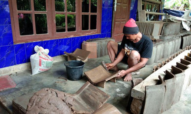 Sepi Peminat, Industri Kerajinan Genteng kripik di Bantul Makin Berkurang
