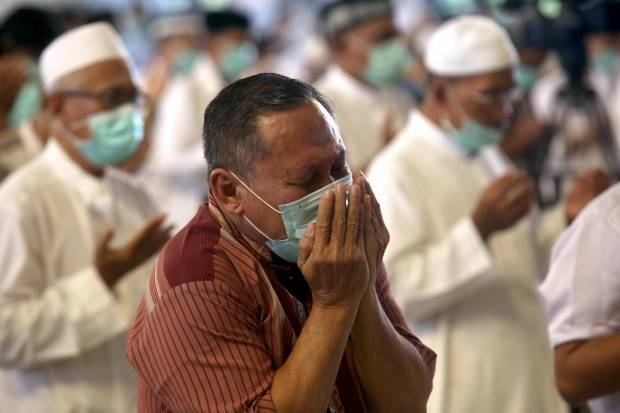 Keutamaan Doa Setelah Sholat Jumat Sesuai Sunnah Beserta Arti dan Latin