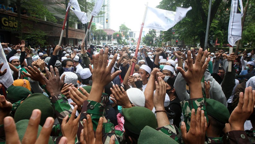 Aksi 1812 Dibubarkan Paksa TNI - Polisi - Bagian 2