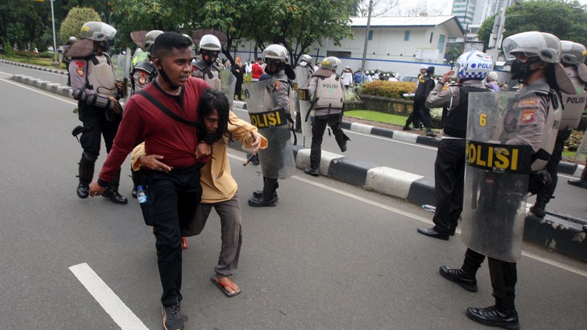 Aksi 1812 Dibubarkan Paksa TNI - Polisi - Bagian 4