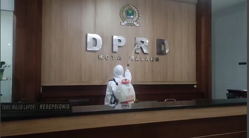 Cegah Klaster Perkantoran, Gedung DPRD dan Balai Kota Malang Ditutup 