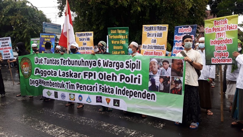 Surati Jokowi, Massa PUI Minta Dibentuk TPF Independen Kasus Penembakan 6 Laskar FPI 